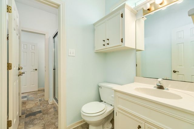 214 Dewberry Drive, Lake Jackson, TX 77566