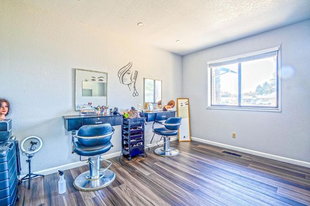 2700 Oxford Ave, Turlock, CA 95382