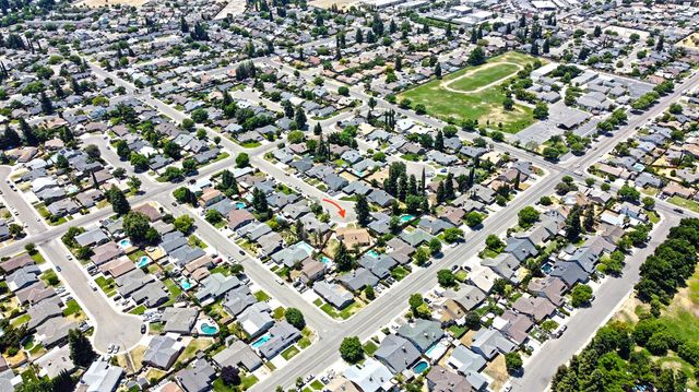 2700 Oxford Ave, Turlock, CA 95382