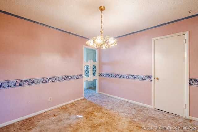 608 SE 6th Street, Wagoner, OK 74467