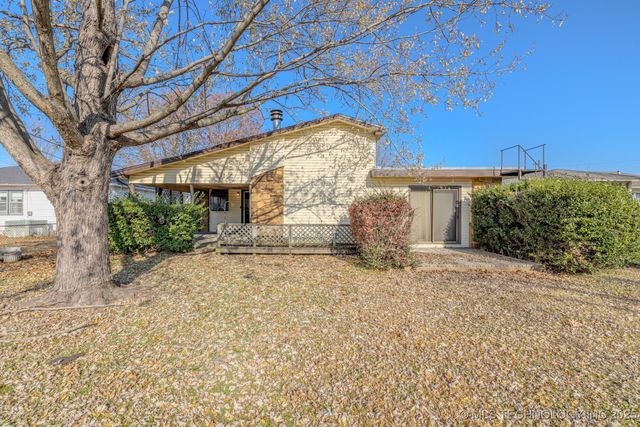 608 SE 6th Street, Wagoner, OK 74467