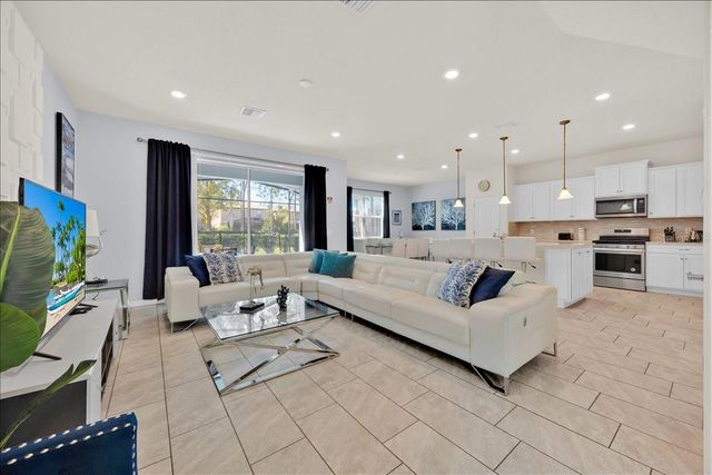 7387 OAKMOSS LOOP, Davenport, FL 33837