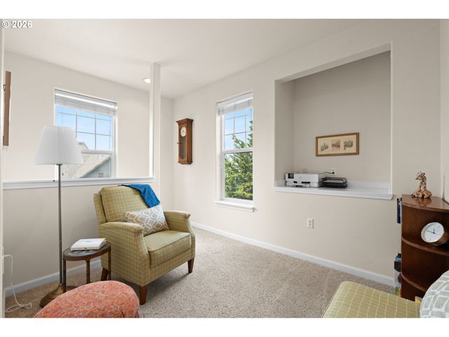 604 SPRINGTREE Ln, West Linn, OR 97068
