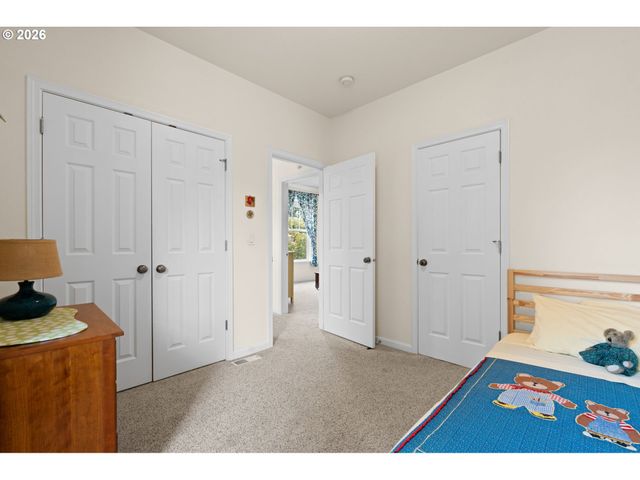 604 SPRINGTREE Ln, West Linn, OR 97068