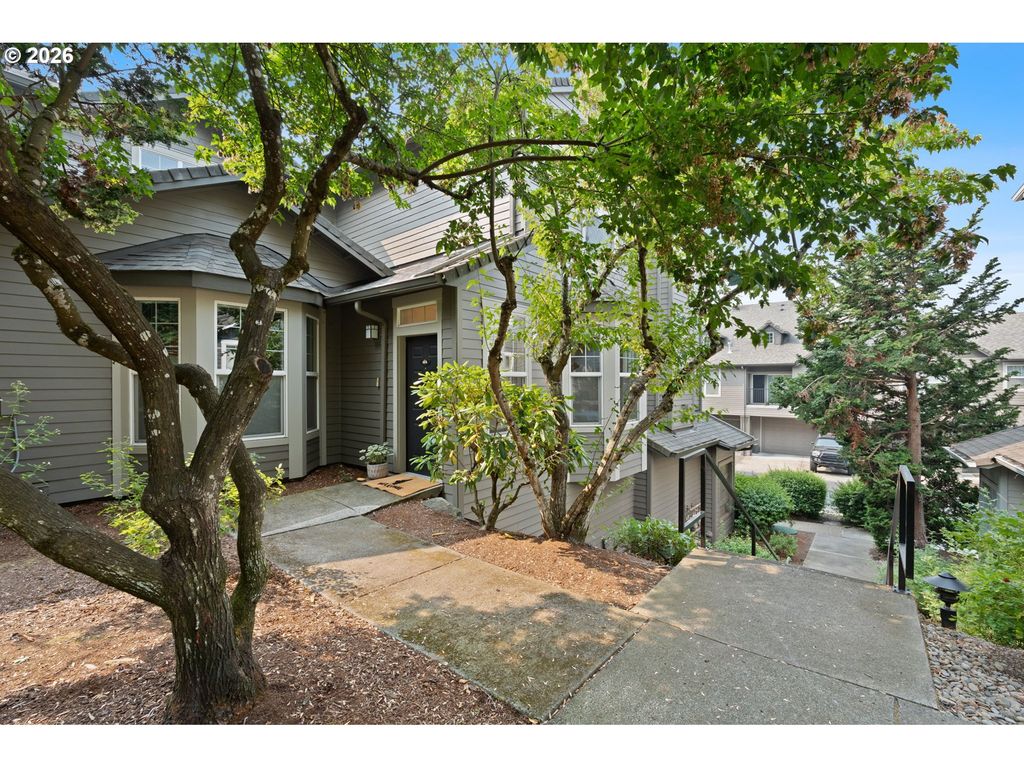 604 SPRINGTREE Ln, West Linn, OR 97068