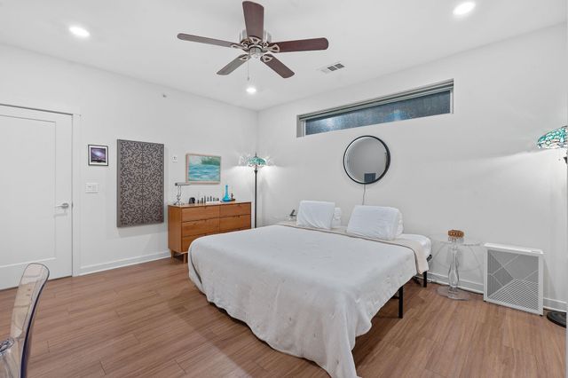 4361 S Congress Ave 322, Austin, TX 78745