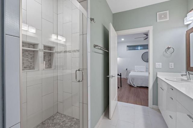 4361 S Congress Ave 322, Austin, TX 78745