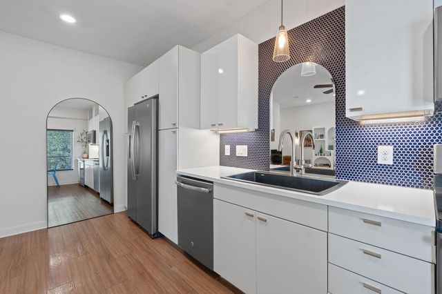 4361 S Congress Ave 322, Austin, TX 78745