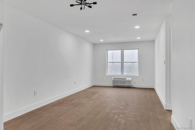 74 Broadway 2B, Freeport, NY 11520