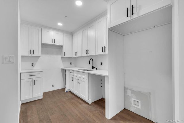 74 Broadway 2B, Freeport, NY 11520