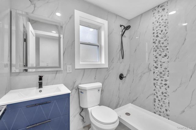 74 Broadway 2B, Freeport, NY 11520