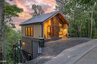 2450 Sunset Road, Sevierville, TN 37876