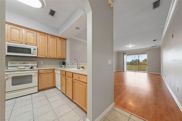 9417 MYRTLE CREEK LANE 611, Orlando, FL 32832