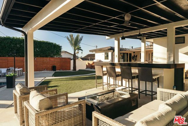 5328 W 62nd Street, Los Angeles, CA 90056