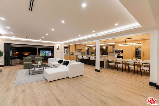 5328 W 62nd Street, Los Angeles, CA 90056