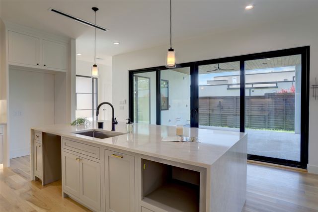 9327 Midway Road, Dallas, TX 75220