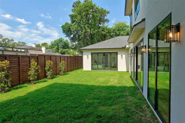 9327 Midway Road, Dallas, TX 75220