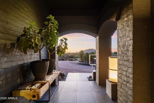 9545 E ROMPING Road 90, Carefree, AZ 85377