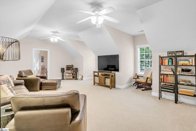 126 Chessington Lane, Simpsonville, SC 29681