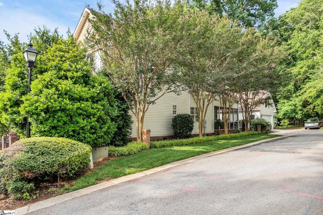 126 Chessington Lane, Simpsonville, SC 29681