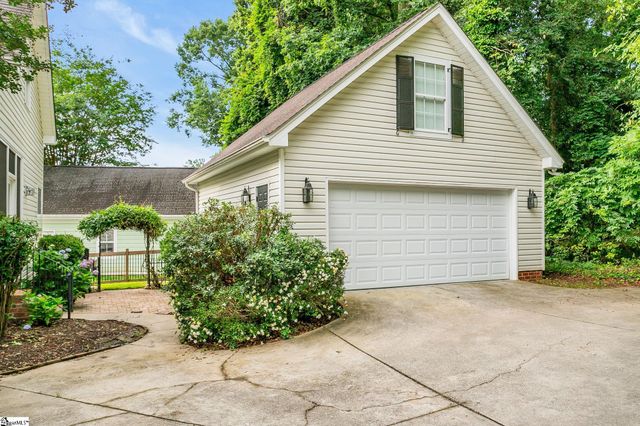 126 Chessington Lane, Simpsonville, SC 29681