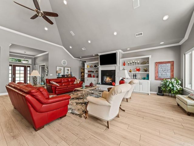 111 Big Duke Trail, Hot Springs, AR 71913