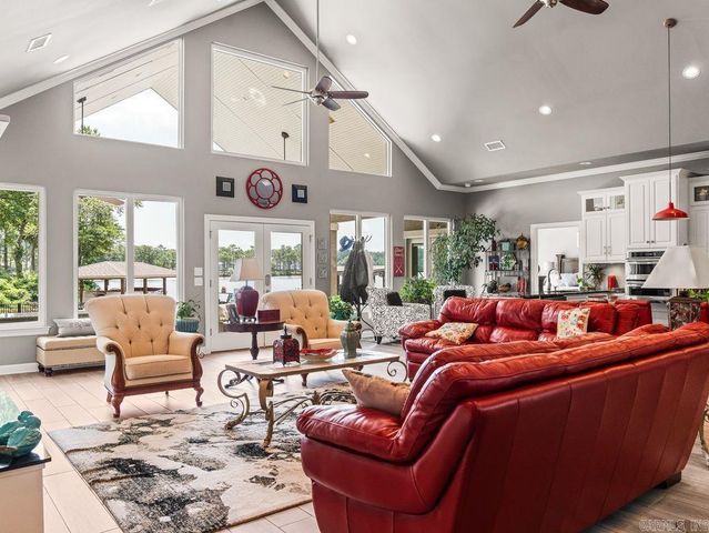 111 Big Duke Trail, Hot Springs, AR 71913