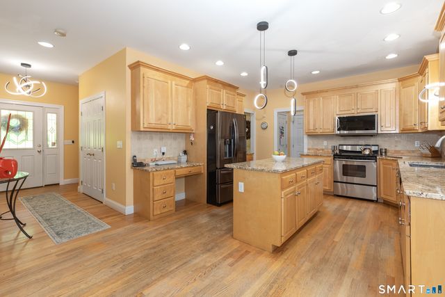 347 Lakeside Road, Southbury, CT 06488