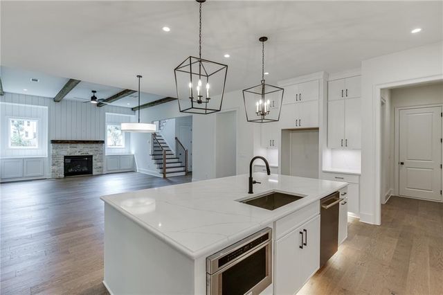 2975 N Bogan Road NE, Buford, GA 30519