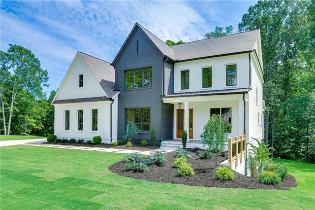 2975 N Bogan Road NE, Buford, GA 30519