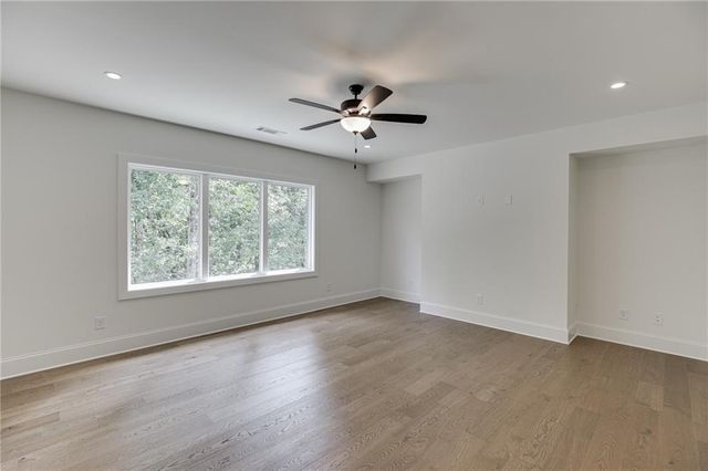 2975 N Bogan Road NE, Buford, GA 30519