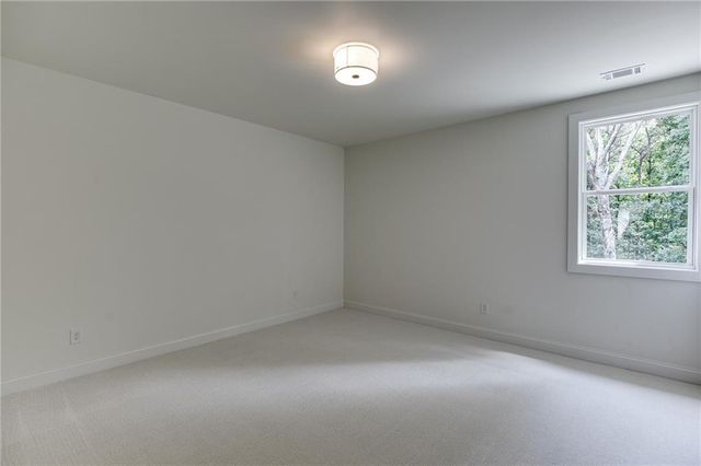 2975 N Bogan Road NE, Buford, GA 30519