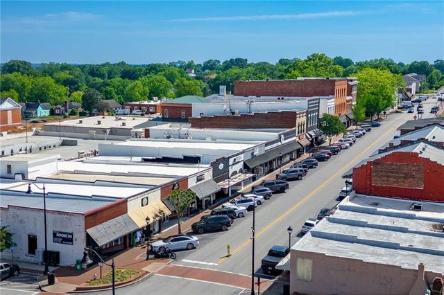 2975 N Bogan Road NE, Buford, GA 30519