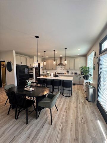 115 Camdale Court, Mcdonough, GA 30252