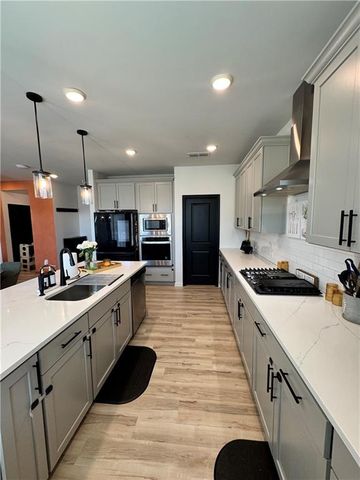 115 Camdale Court, Mcdonough, GA 30252