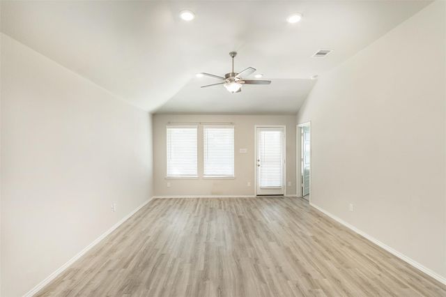 445 Camas Creek Lane, Magnolia, TX 77354