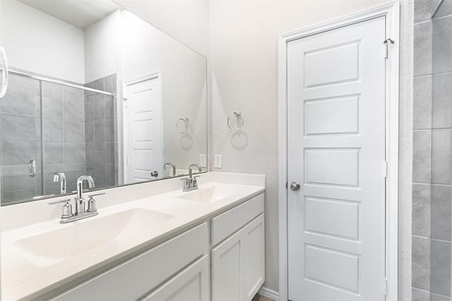 445 Camas Creek Lane, Magnolia, TX 77354