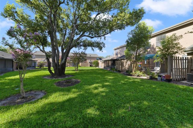 605 CASA PARK COURT H, Winter Springs, FL 32708