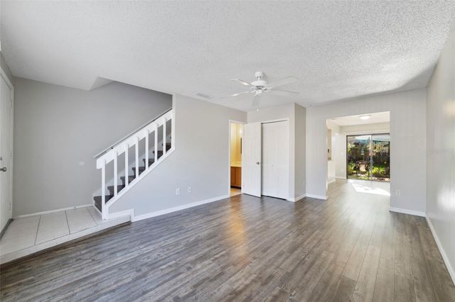 605 CASA PARK COURT H, Winter Springs, FL 32708