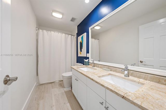 2605 Natures Way, Palm Beach Gardens, FL 33410