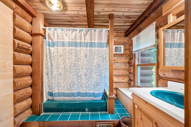 384 West Street, Braintree, VT 05060