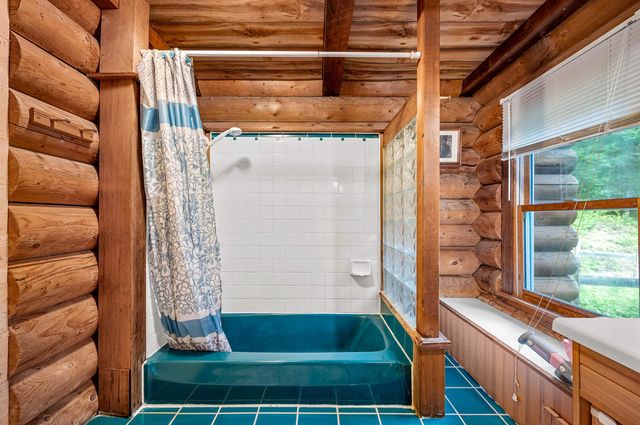 384 West Street, Braintree, VT 05060