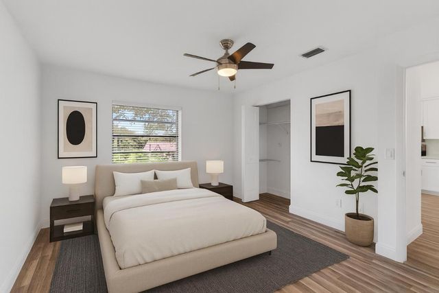 8536 Casa Del Lago 49-B, Boca Raton, FL 33433