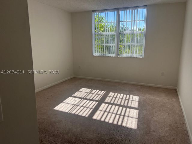 19601 E Country Club Dr 7603, Aventura, FL 33180
