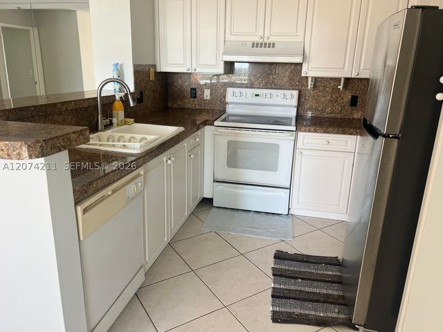 19601 E Country Club Dr 7603, Aventura, FL 33180