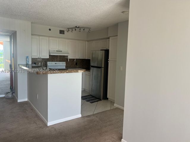 19601 E Country Club Dr 7603, Aventura, FL 33180