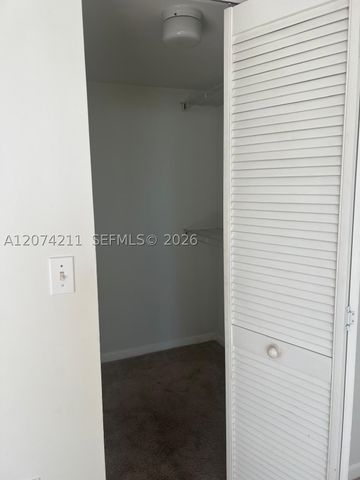 19601 E Country Club Dr 7603, Aventura, FL 33180