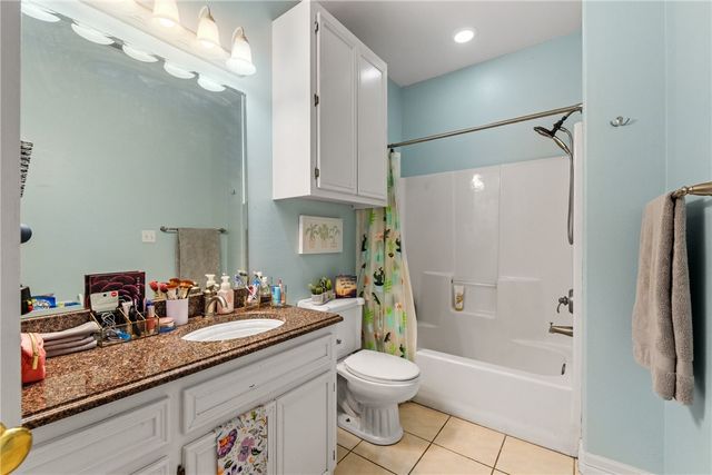 6001 King Trail, Corpus Christi, TX 78414