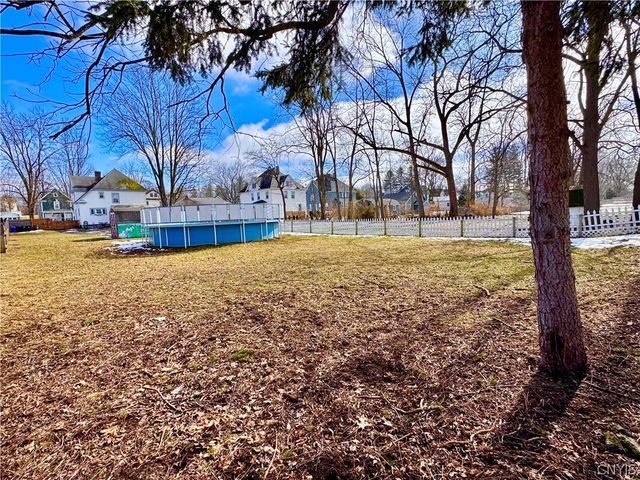 17 Mattie Street, Auburn, NY 13021