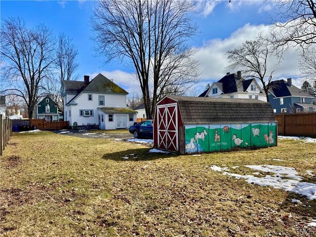 17 Mattie Street, Auburn, NY 13021